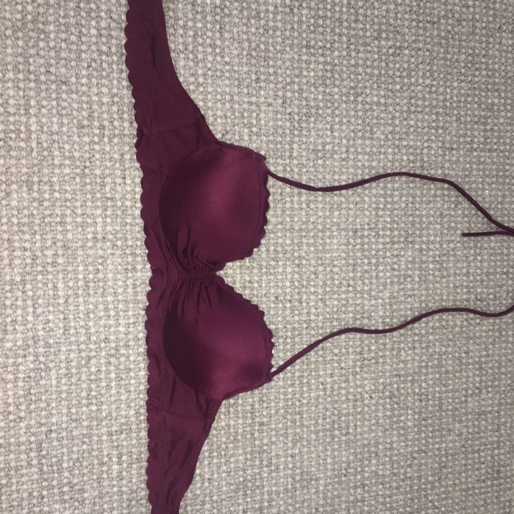 Halter bikini top